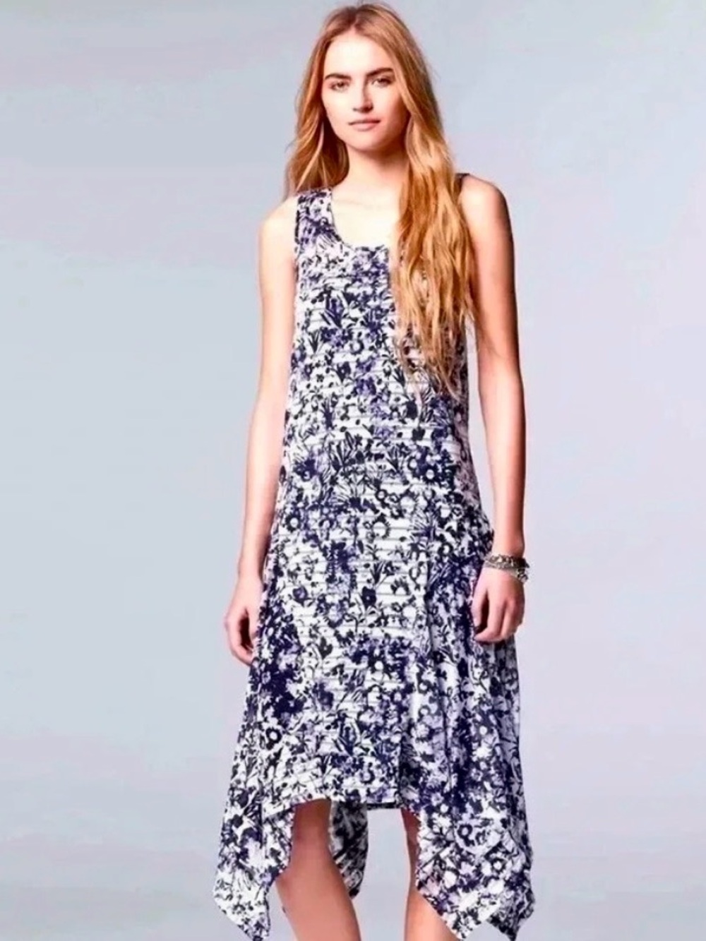 💃 Simply Vera Vera Wang Women's  In Wildest Flowers Print Dress~Size XL 💃